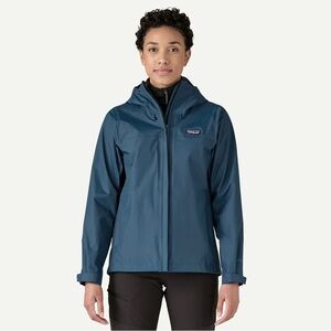 Patagonia Women's Navy Blue Rain Jacket